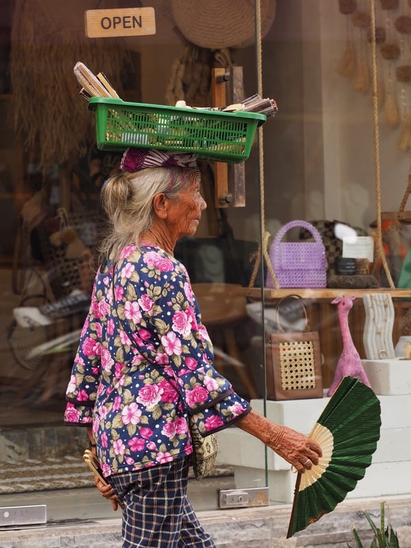 people frame 34 photographed by Melani da Cunha Alves